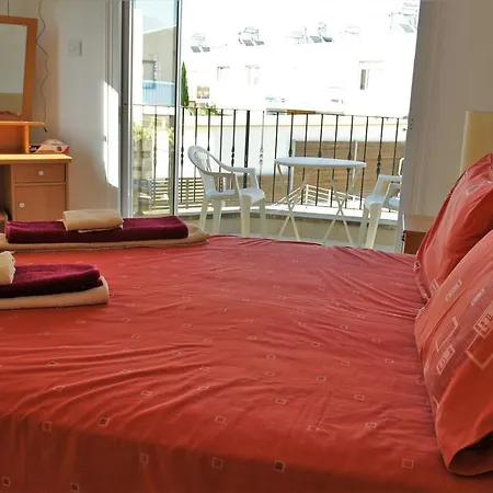 Christina Πάφος