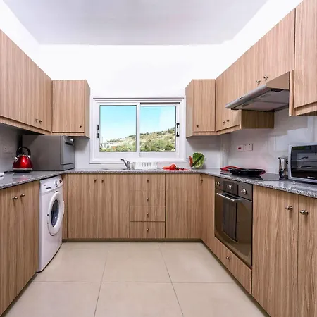 Christina Βίλα Πάφος